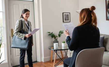 What is a Mobile Notary and How Can They Help You?