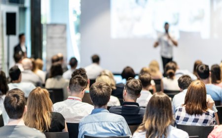 Soft Skills Training for Students and Online Communication Coaching.