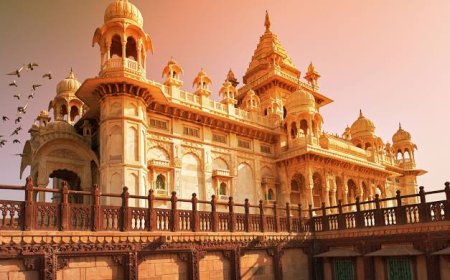 How to Book a Reliable Tour Package to Explore Jaipur?