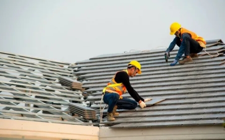 New Haven Homeowner’s Guide: When to Repair vs. Replace Your Roof CT Climate Tips